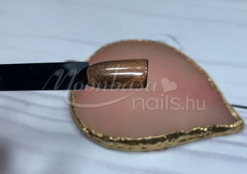 Magic Eye Gellack 4ml #781 Nova Prime