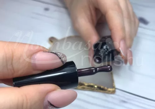 Tiger Eye Covering Gellack 5ml #855 Bordeaux