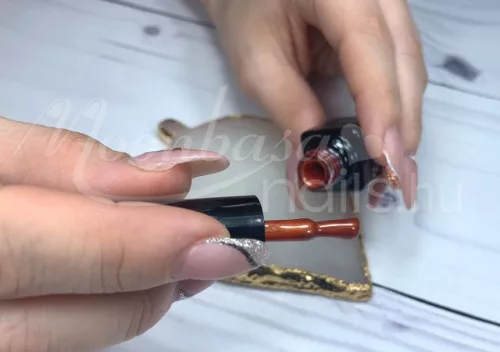 Tiger Eye Thermo Gellack 5ml #861 Apfelrot – dunkles Rosa