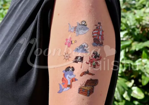 Tattoo Aufkleber  EC 244 Piraten Haie und Schatzkiste